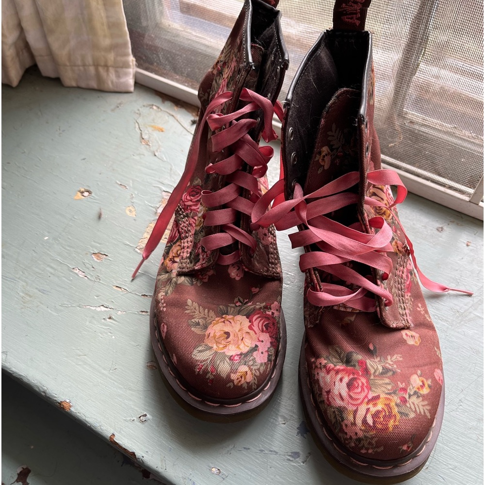 Doc Martens Floral Boots Size 9